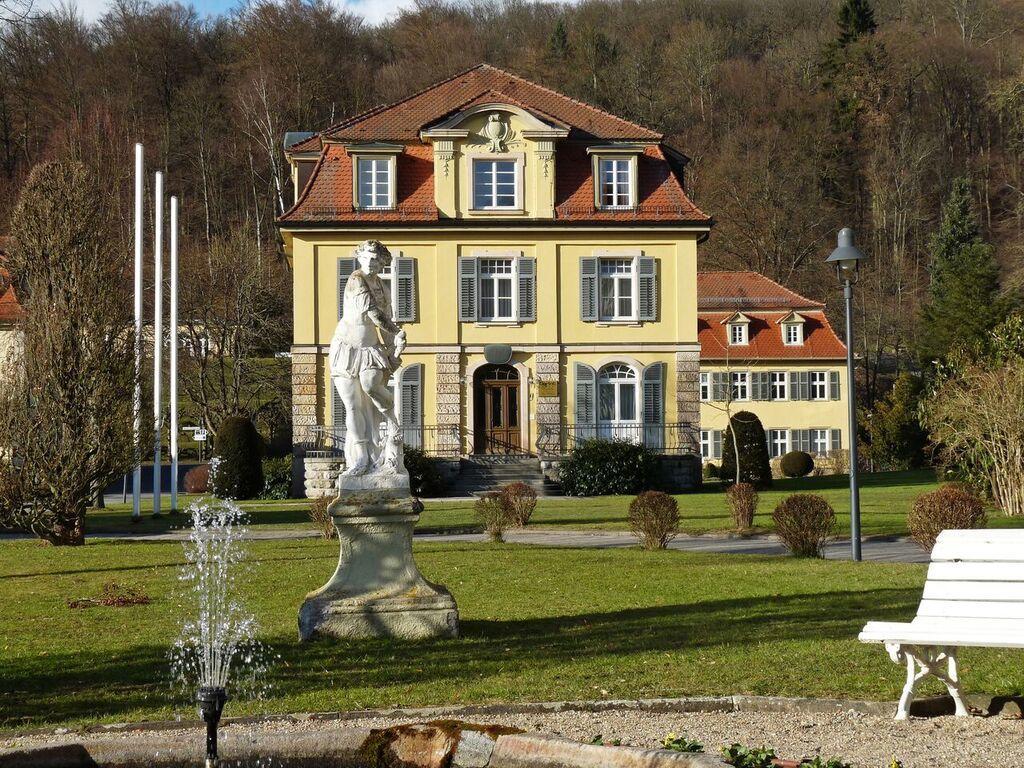 Philosophenvilla Staatsbad Brückenau Buitenkant foto